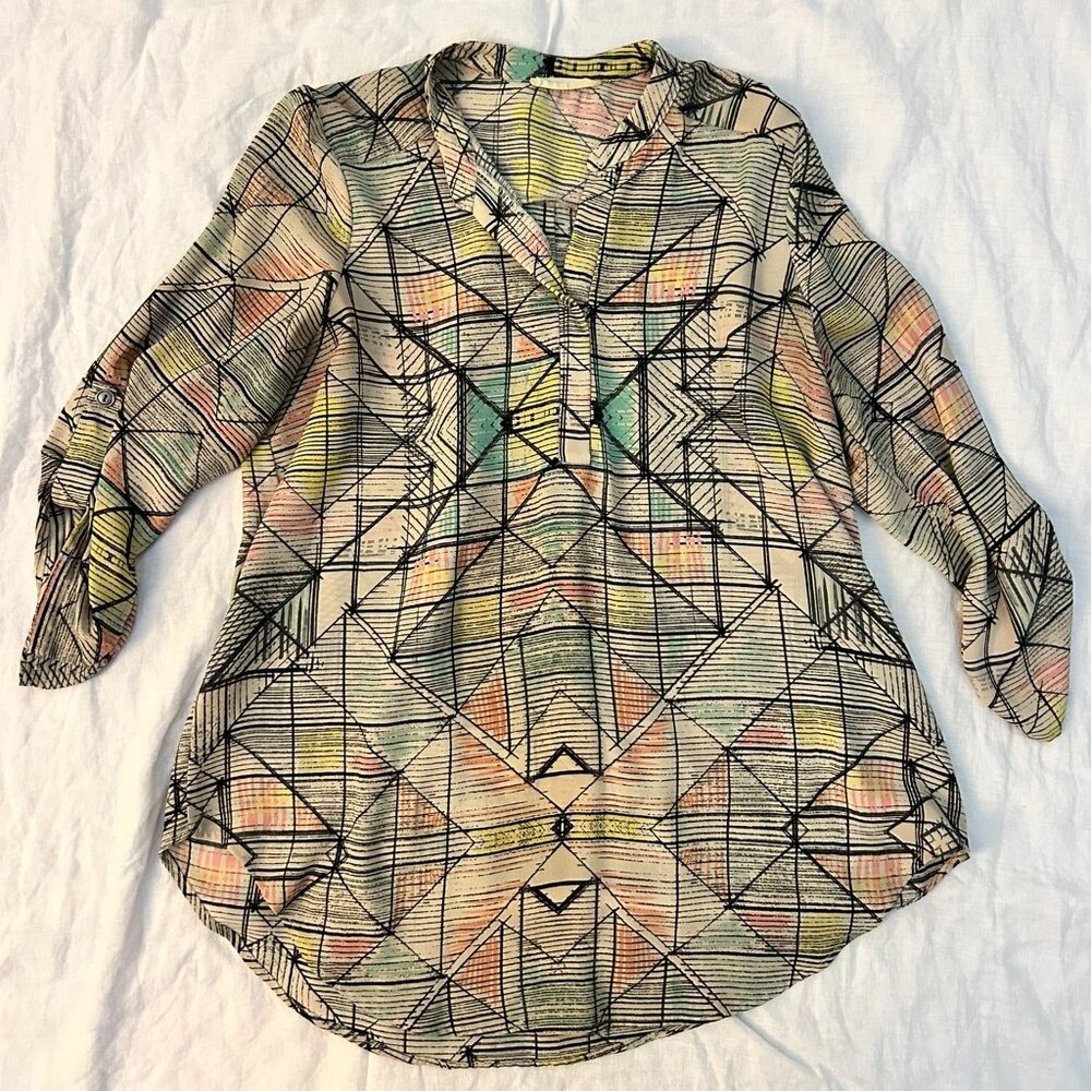 Lush Geometric Blouse
